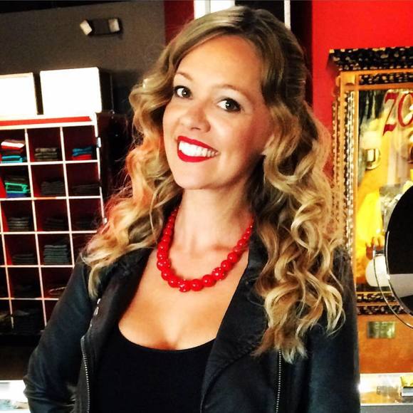 Meet your Posher, Jessica - Picture 1 of 1